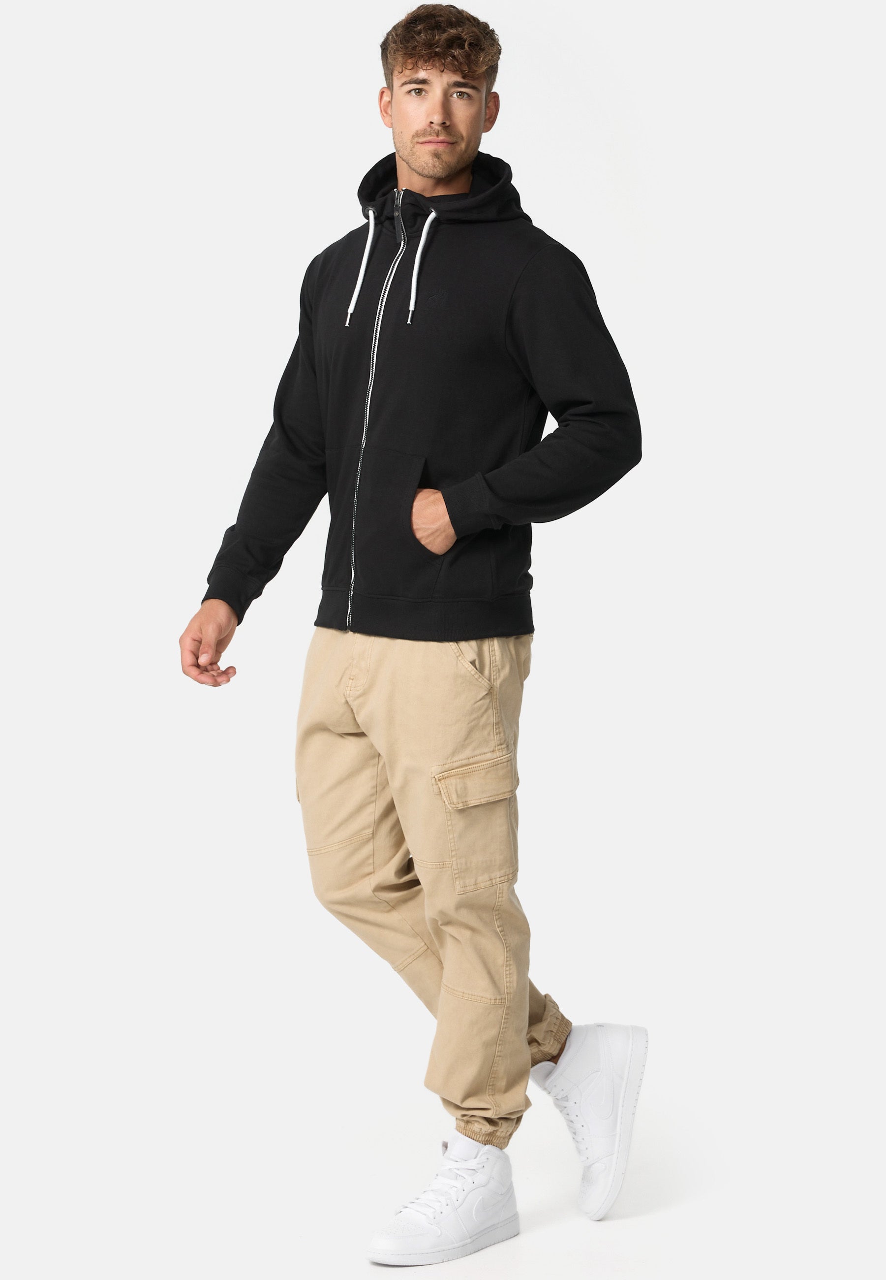 Sweatjacke INChristos Produktbild