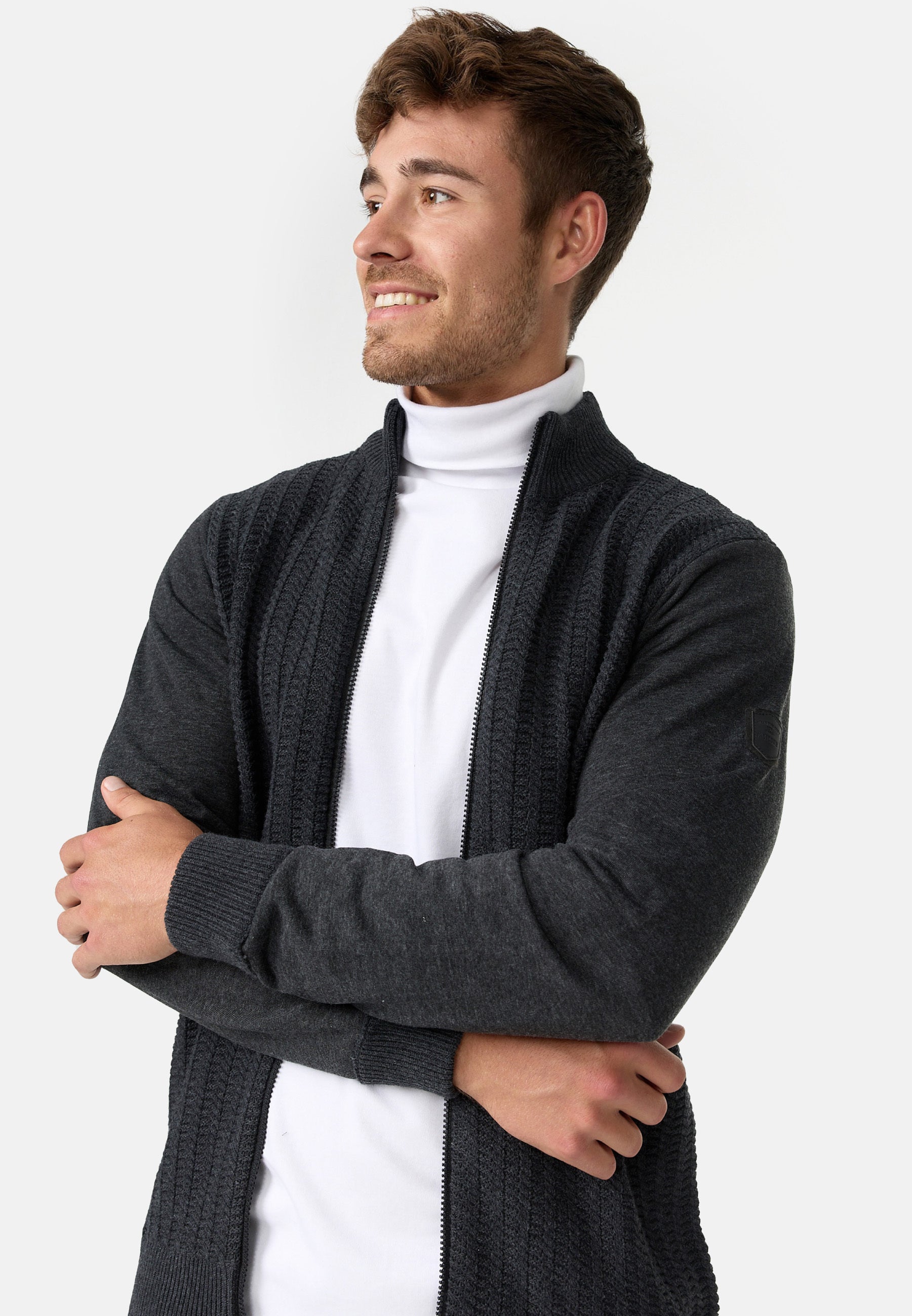 Strickjacke INCason Produktbild