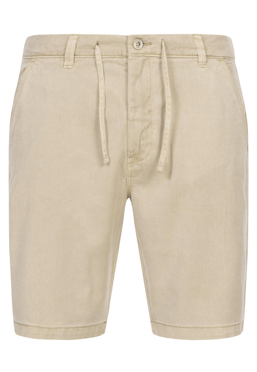 Shorts Chino Vino